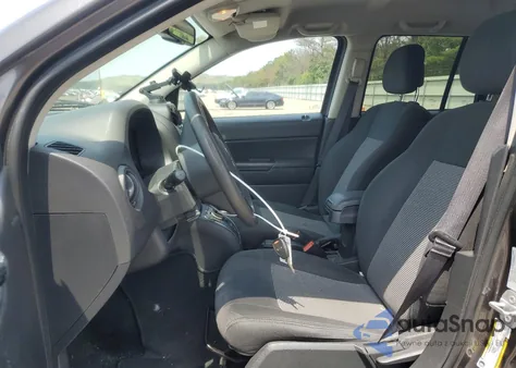 2016 Jeep Compass Sport из США, поврежденный, VIN 1C4NJDBB3GD557528